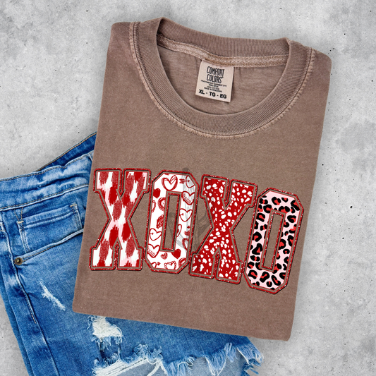 XOXO Espresso - Wholesale Comfort Color Graphic Tee