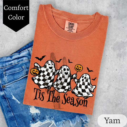 Tis The Season Checker Ghosts - Comfort Color Graphic Tee